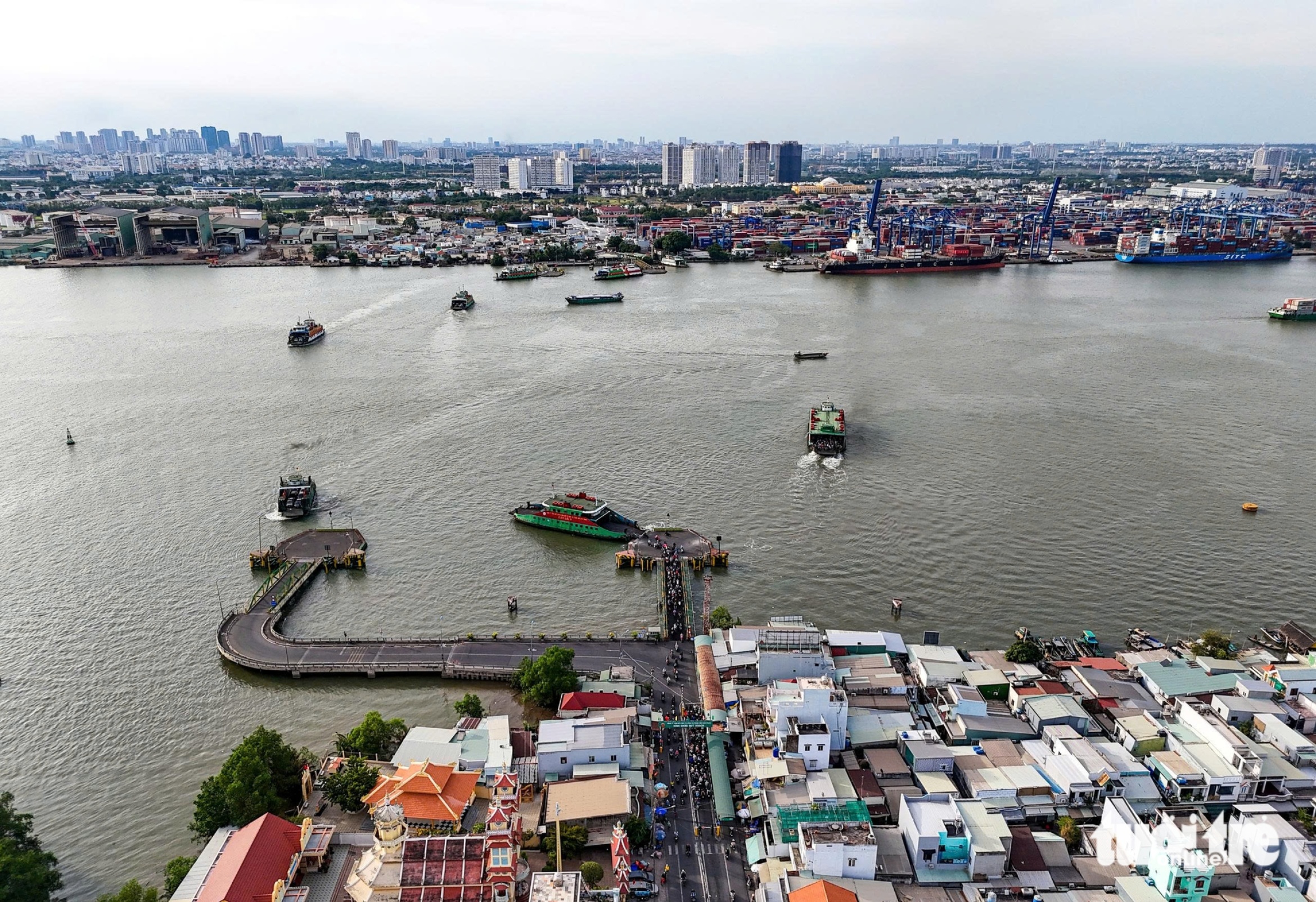 连接胡志明市与同奈省的关键基础设施全景,等待更多桥梁、高速公路和战略地铁